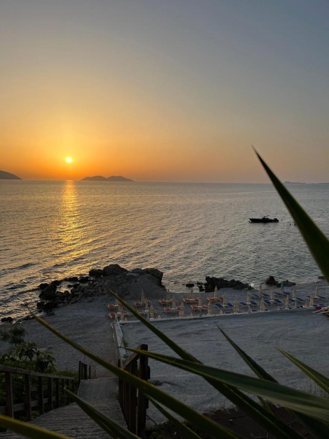 Lotus Apartments Vlorë エクステリア 写真