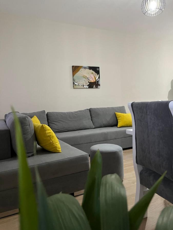 Lotus Apartments Vlorë エクステリア 写真