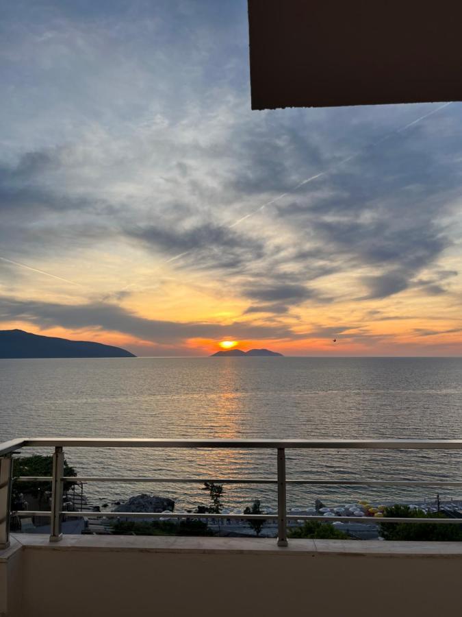 Lotus Apartments Vlorë エクステリア 写真