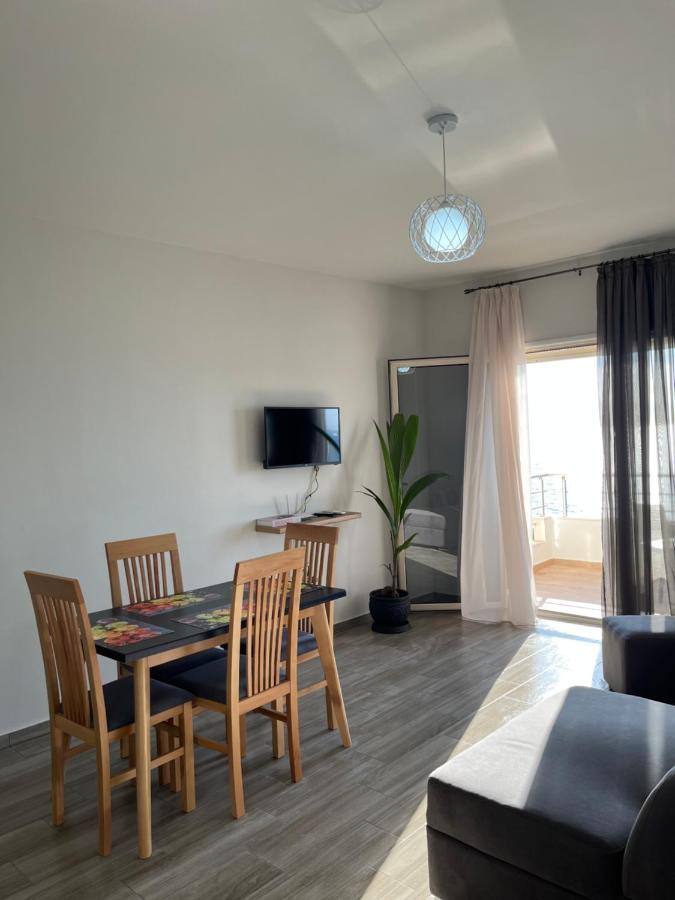Lotus Apartments Vlorë エクステリア 写真